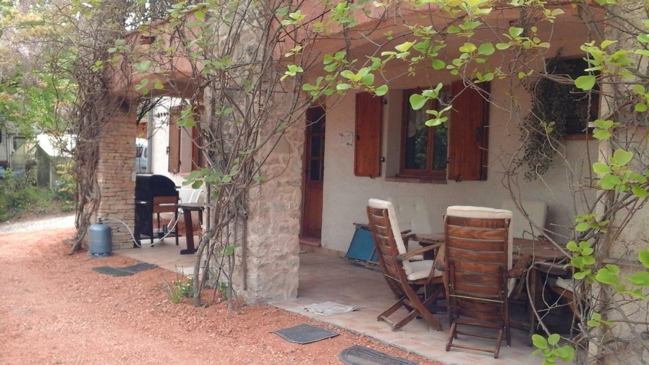 Domisiladore Esparron-de-Verdon Exterior photo